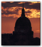 capitolnight.gif (18047 bytes)